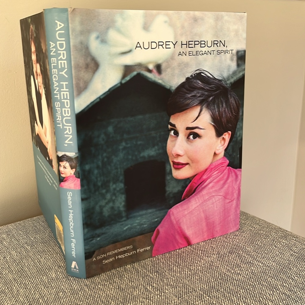 Audrey Hepburn Book An Elegant Spirit‎ Book Hardcover Coffee Table Large Blue